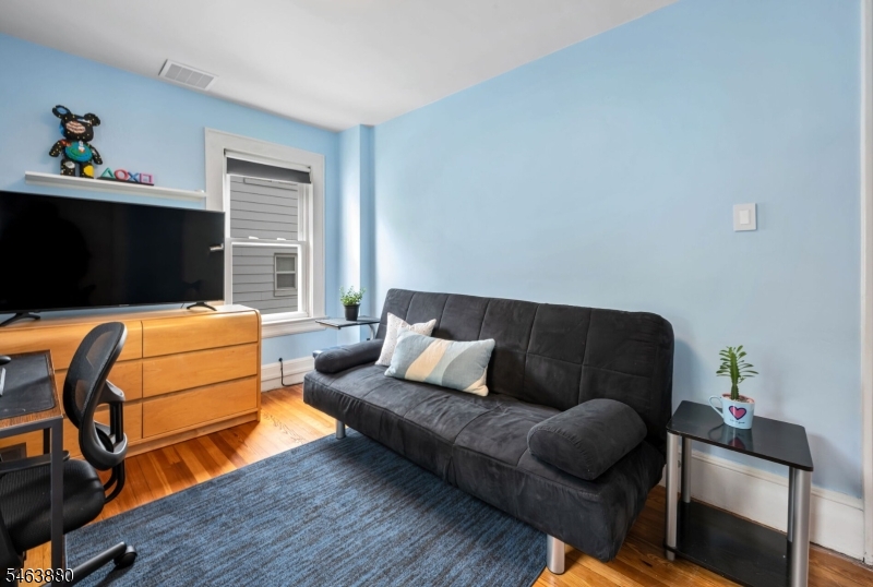 60 Mohr Avenue Bloomfield NJ 07003