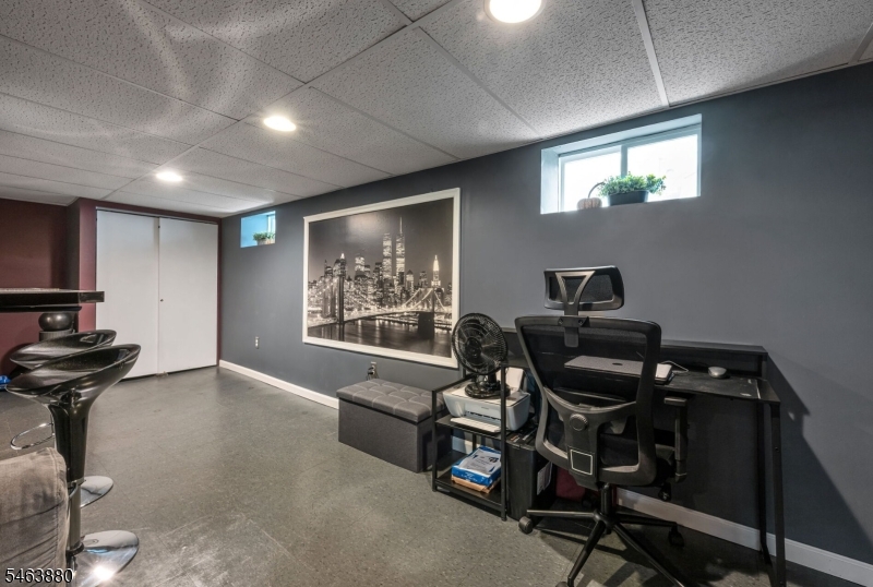 60 Mohr Avenue Bloomfield NJ 07003