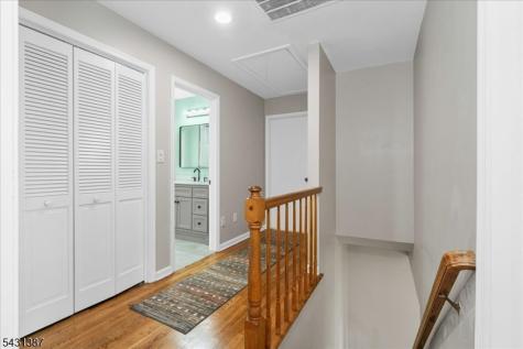 40 Tamarack Road White NJ 07823