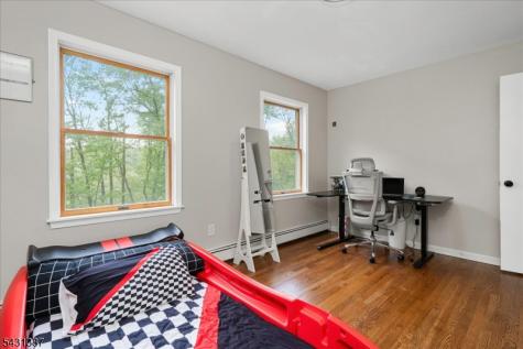 40 Tamarack Road White NJ 07823