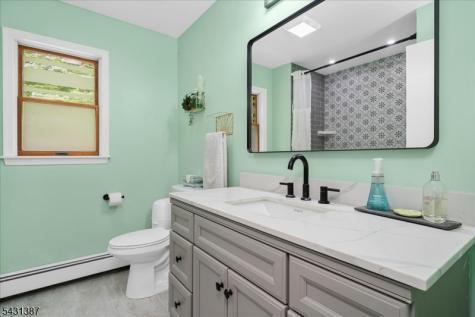 40 Tamarack Road White NJ 07823
