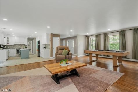 40 Tamarack Road White NJ 07823