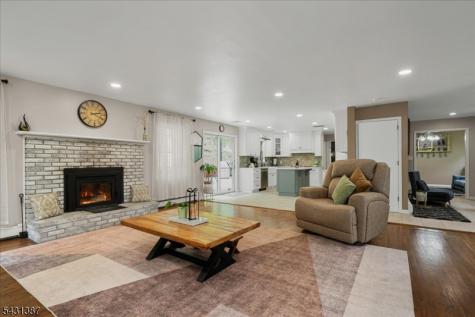 40 Tamarack Road White NJ 07823