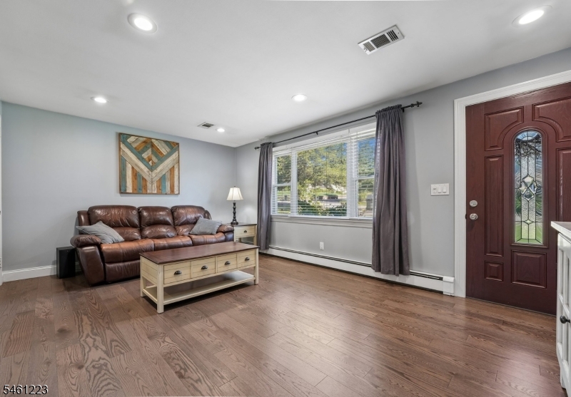 23 Huyler Road Branchburg NJ 08876