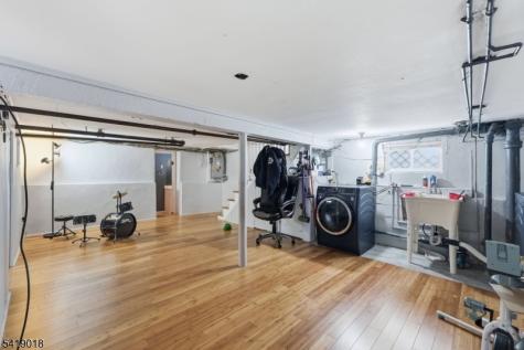 42 Hazel Avenue West Orange NJ 07052