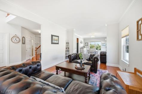 654 Skyline Drive Jefferson NJ 07849
