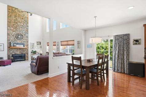 654 Skyline Drive Jefferson NJ 07849