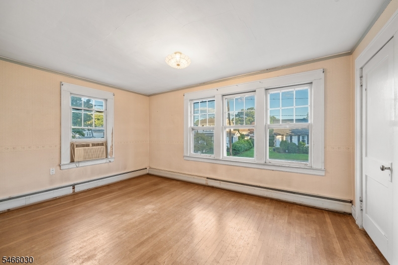 15 Edgar Place Nutley NJ 07110