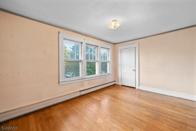 15 Edgar Place Nutley NJ 07110