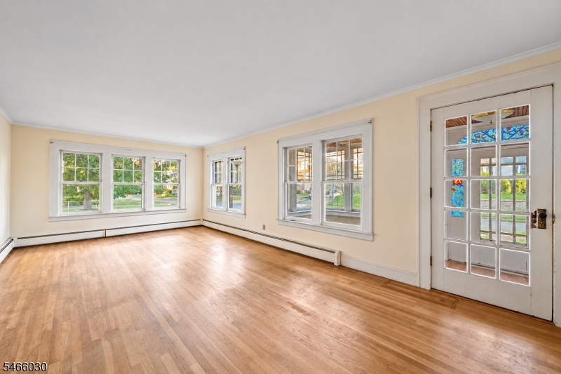 15 Edgar Place Nutley NJ 07110