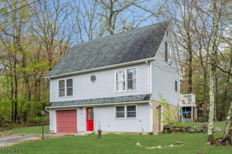 140 Papscoe Road West Milford NJ 07421
