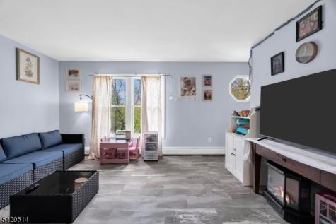 140 Papscoe Road West Milford NJ 07421