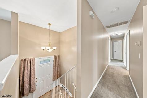 10 Lakeview Terrace Sussex NJ 07461
