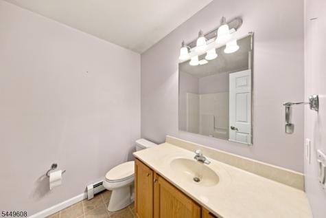 10 Lakeview Terrace Sussex NJ 07461