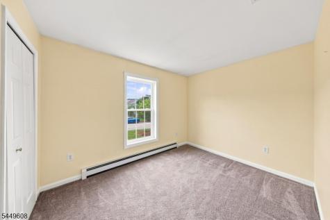 10 Lakeview Terrace Sussex NJ 07461