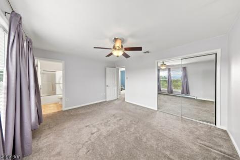 10 Lakeview Terrace Sussex NJ 07461