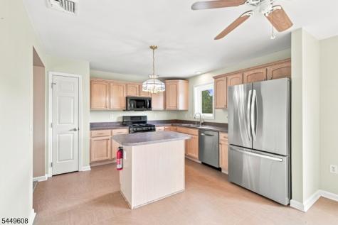 10 Lakeview Terrace Sussex NJ 07461