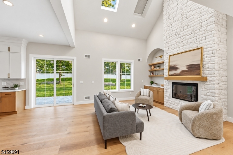 190 Laurel Avenue Livingston NJ 07039
