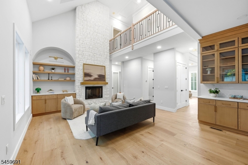 190 Laurel Avenue Livingston NJ 07039
