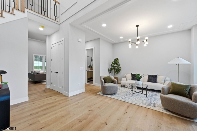 190 Laurel Avenue Livingston NJ 07039