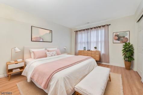 4 Nortwick Court Franklin NJ 08873