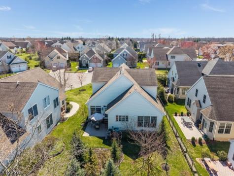 4 Nortwick Court Franklin NJ 08873