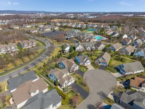 4 Nortwick Court Franklin NJ 08873