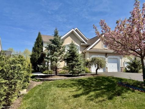 4 Nortwick Court Franklin NJ 08873