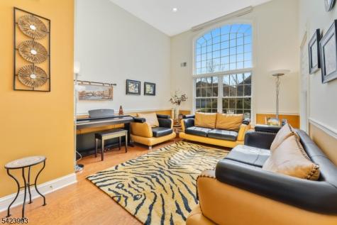 4 Nortwick Court Franklin NJ 08873