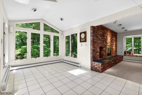 53 Joan Drive Watchung NJ 07069