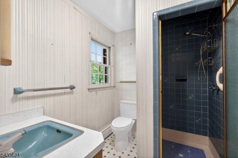 53 Joan Drive Watchung NJ 07069