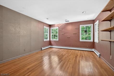 53 Joan Drive Watchung NJ 07069