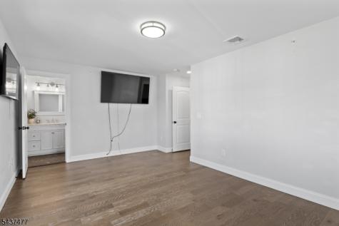 22 Arcadia Place Union NJ 07088