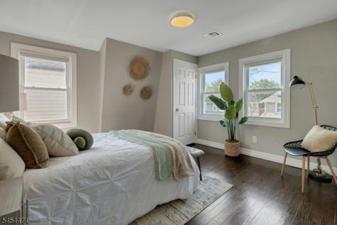 30 Tichenor Place Montclair NJ 07042