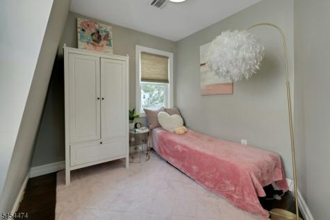30 Tichenor Place Montclair NJ 07042