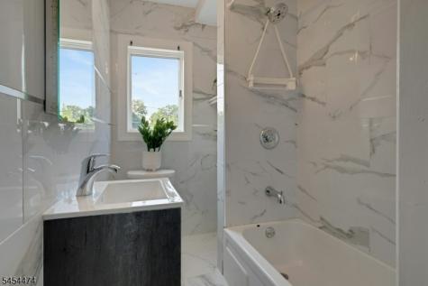 30 Tichenor Place Montclair NJ 07042