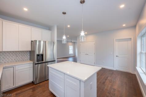 10 Greenhut Avenue Randolph NJ 07869