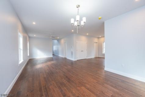 10 Greenhut Avenue Randolph NJ 07869