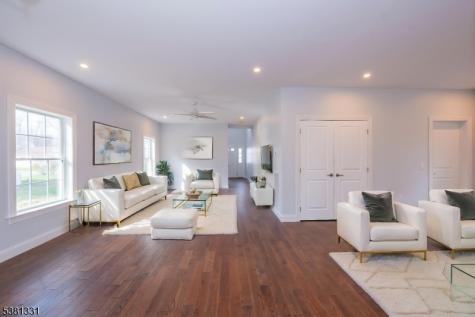 10 Greenhut Avenue Randolph NJ 07869