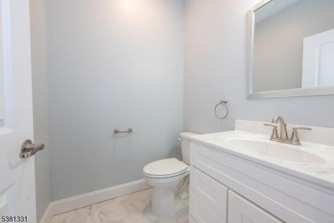 10 Greenhut Avenue Randolph NJ 07869