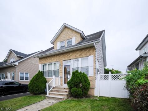 292 Crann Street Hillside NJ 07205