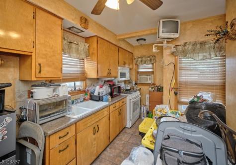 292 Crann Street Hillside NJ 07205