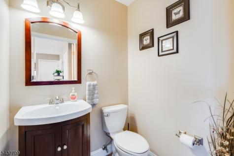 6 Snead Court Mount Olive NJ 07836