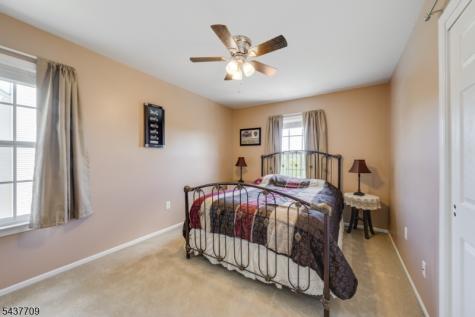 6 Snead Court Mount Olive NJ 07836