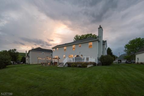 6 Snead Court Mount Olive NJ 07836