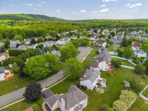 6 Snead Court Mount Olive NJ 07836