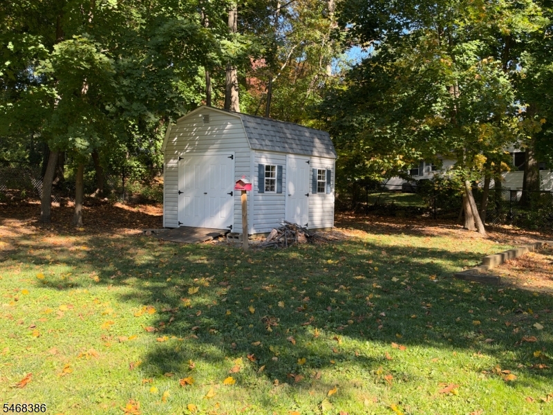 10 Cherry Lane Randolph NJ 07869