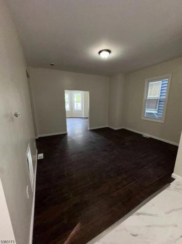 377 Littleton Avenue Newark NJ 07103