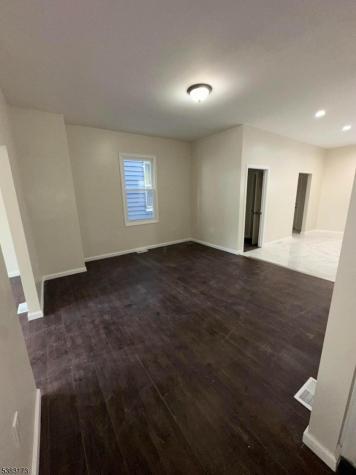 377 Littleton Avenue Newark NJ 07103