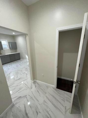 377 Littleton Avenue Newark NJ 07103